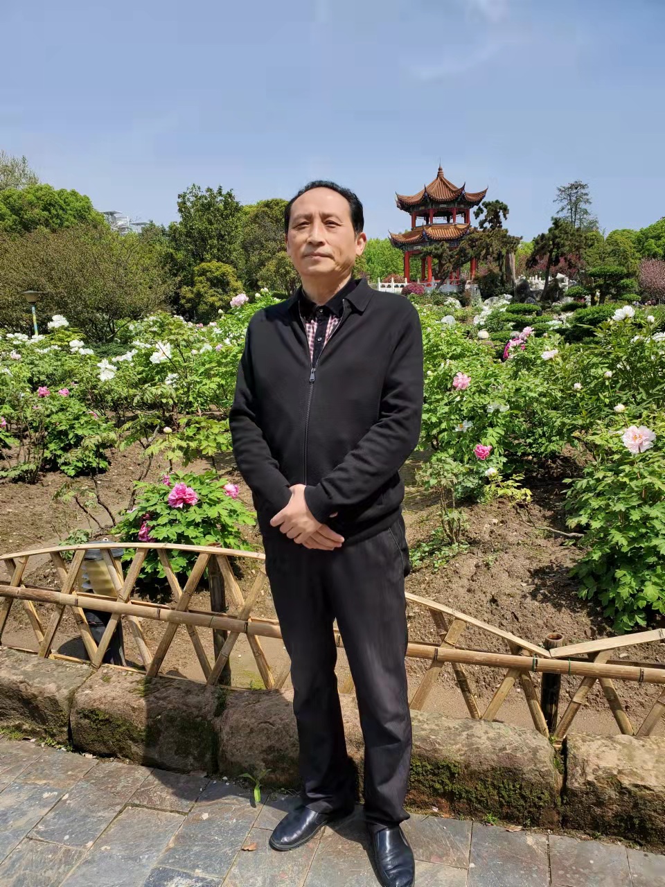 徐世鸣